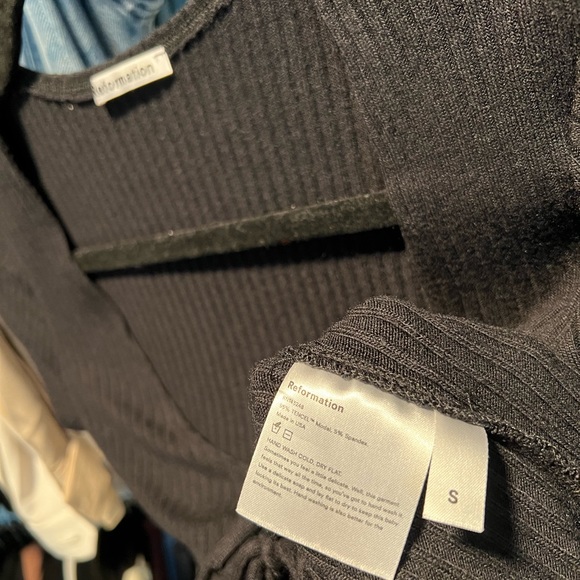 Reformation Greta Tie Front Top - Picture 2 of 2